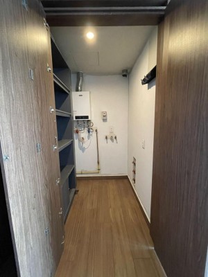 EB-QB3987 (6).jpg